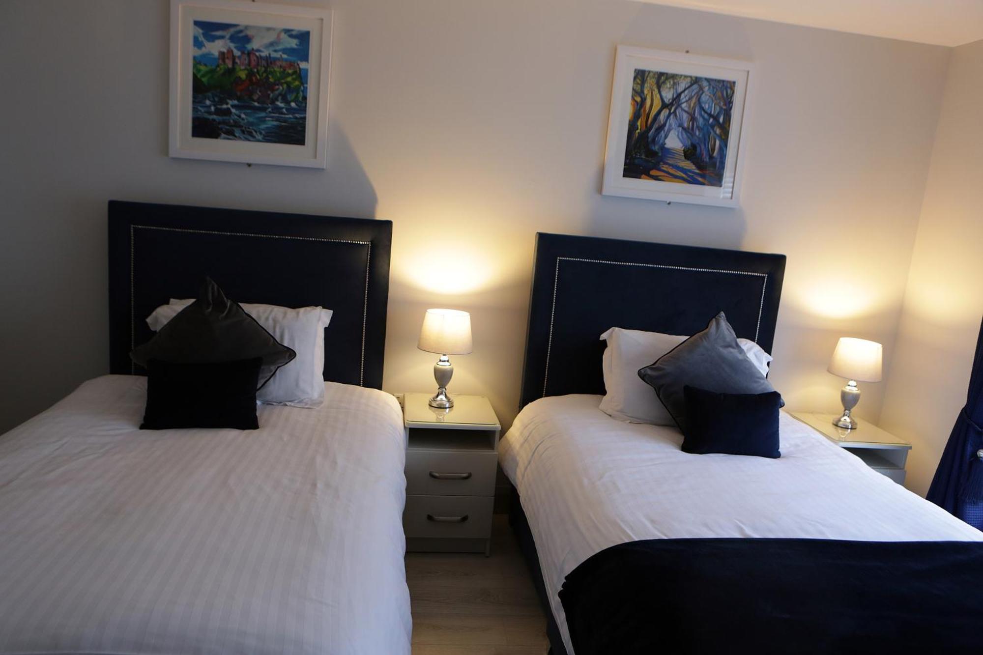 Causeway Guest Accommodation ブッシュミルズ エクステリア 写真