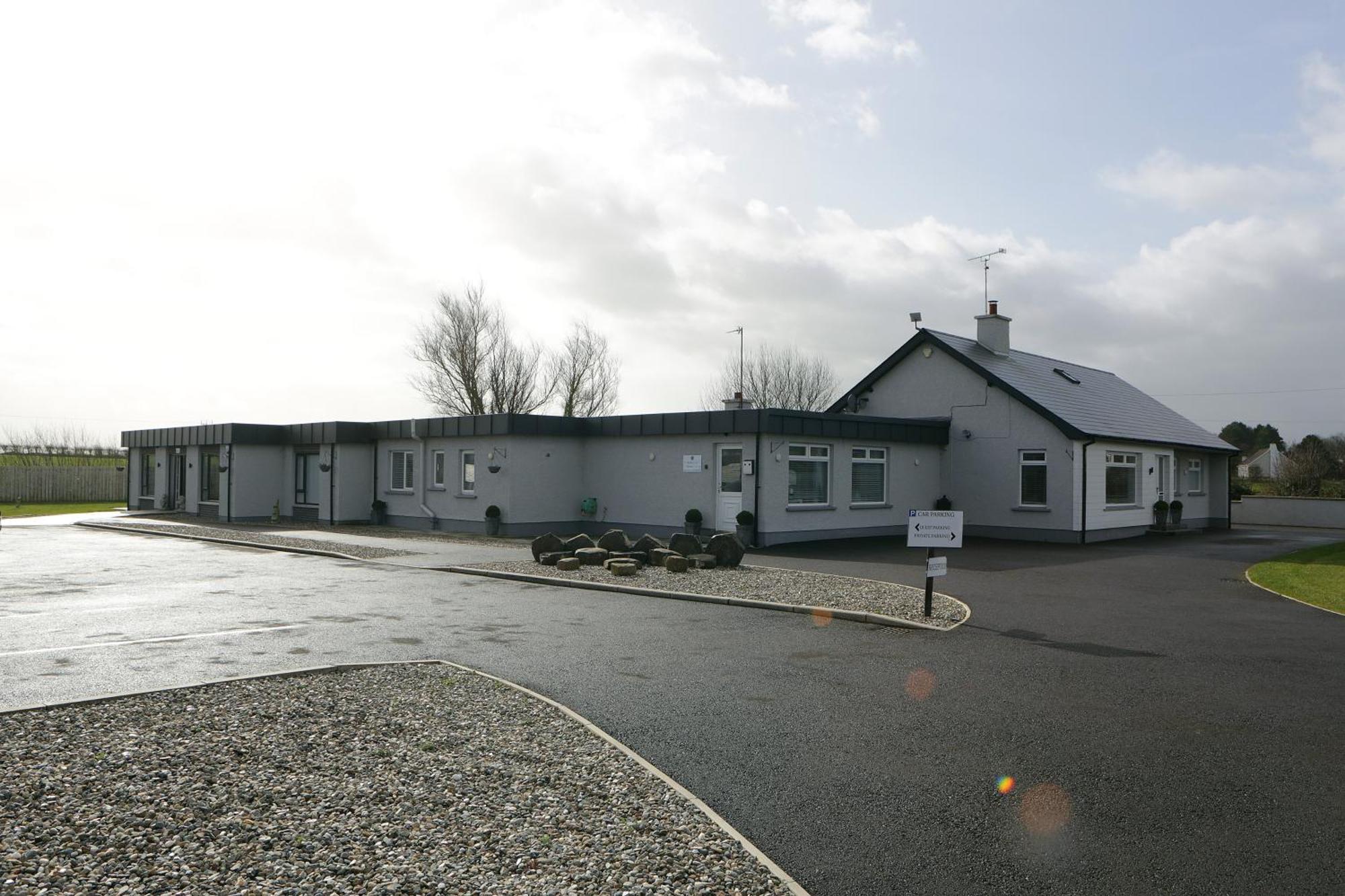 Causeway Guest Accommodation ブッシュミルズ エクステリア 写真